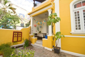  Guanaaní Hostel  Витория